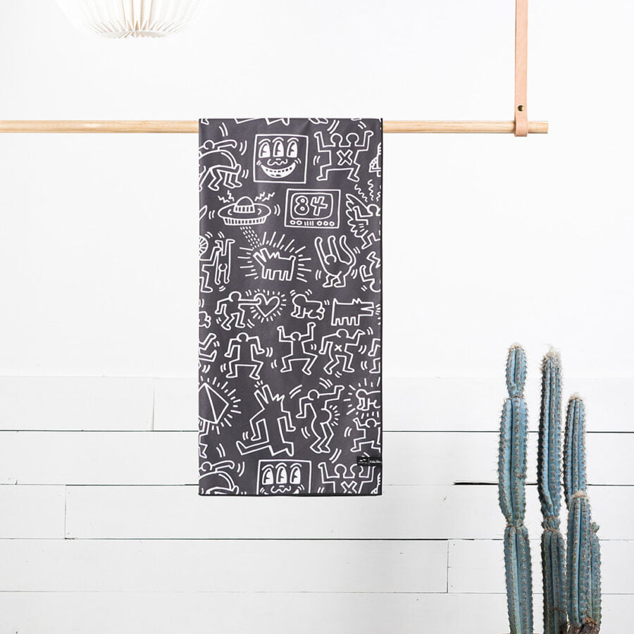 84 QUICK-DRY TOWEL 84 QUICK-DRY TOWEL
