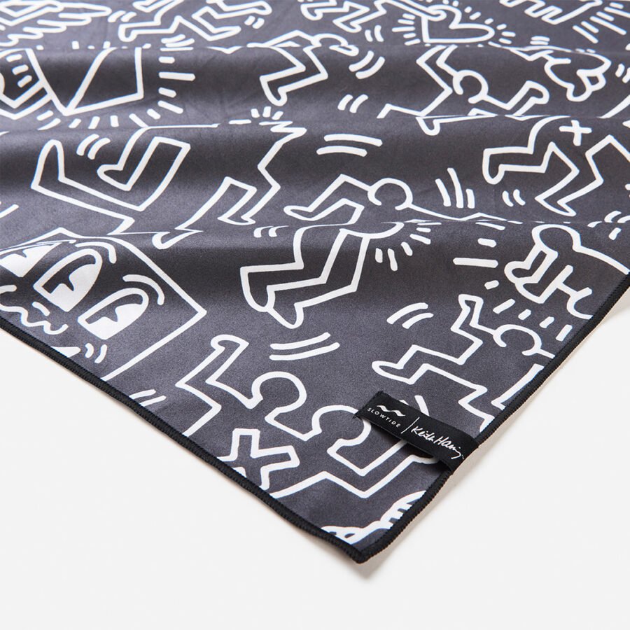 84 QUICK-DRY TOWEL 84 QUICK-DRY TOWEL