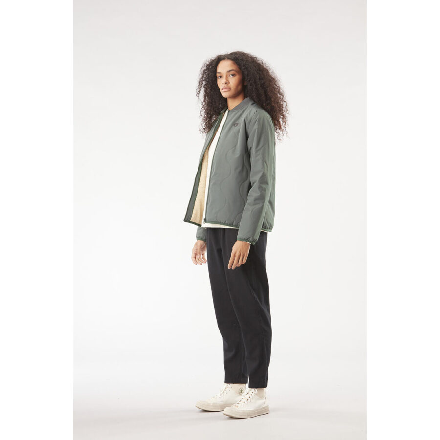 TREEBY JKT TREEBY JKT