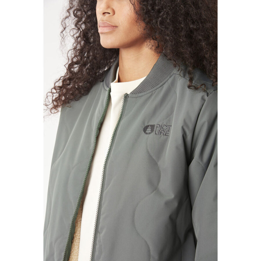 TREEBY JKT TREEBY JKT