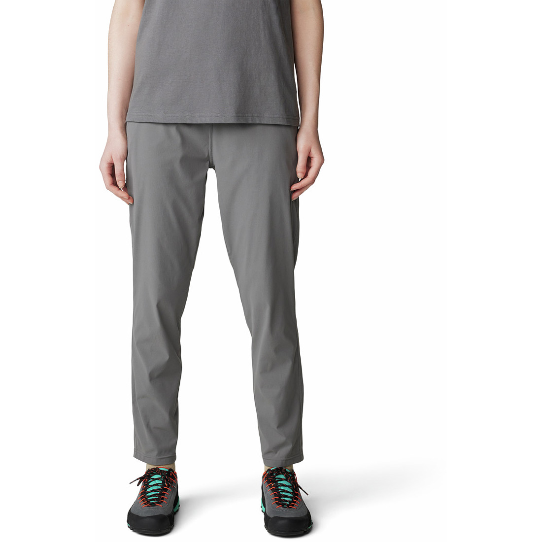 מכנסי ספורט ארוכים לנשים Dynama Ankle Pant