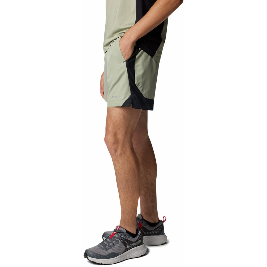 THREE PITCH SHORT