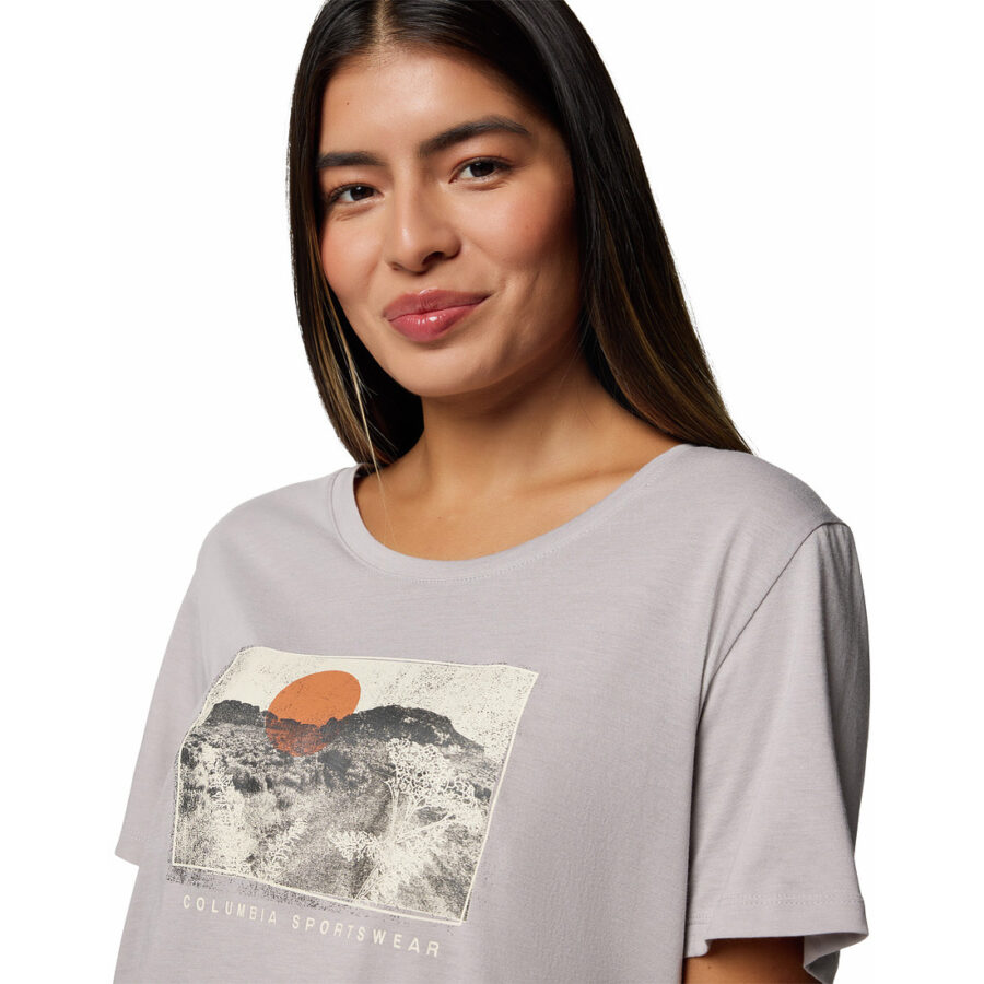 RUBY SPRINGS GRAPHIC SCOOP NECK SS