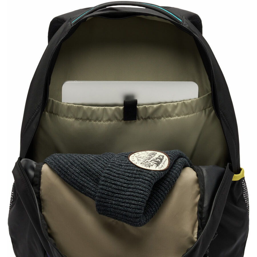 MANRESA 30L BACKPACK