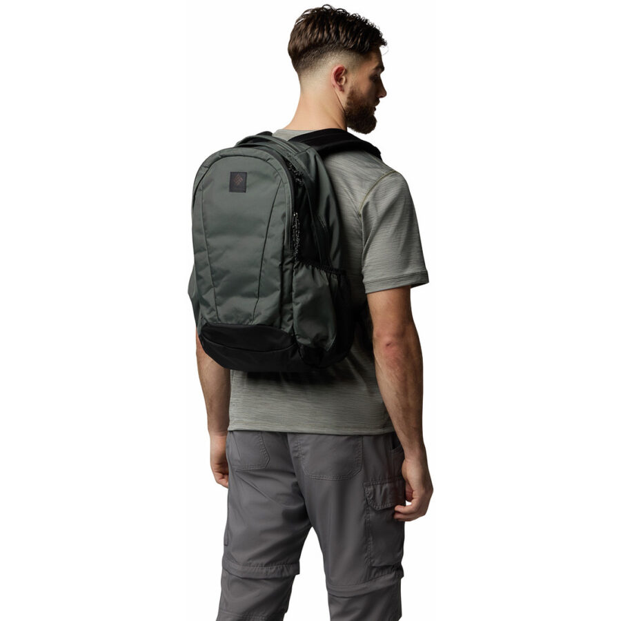 MANRESA 30L BACKPACK