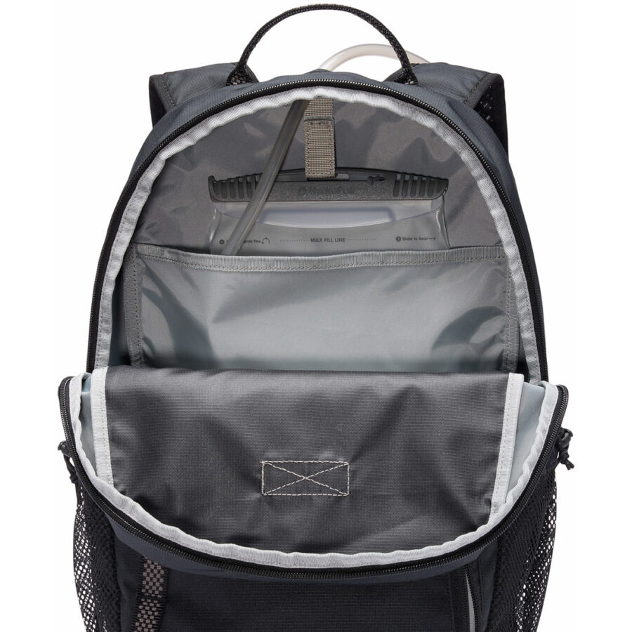ECHO MOUNTAIN 25L BACKPACK