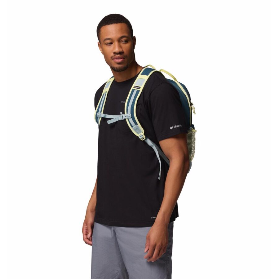 ECHO MOUNTAIN 25L BACKPACK