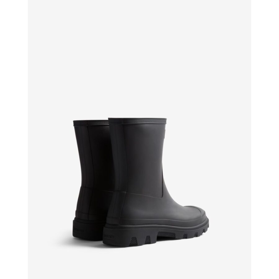 U DOWNPOUR SHORT