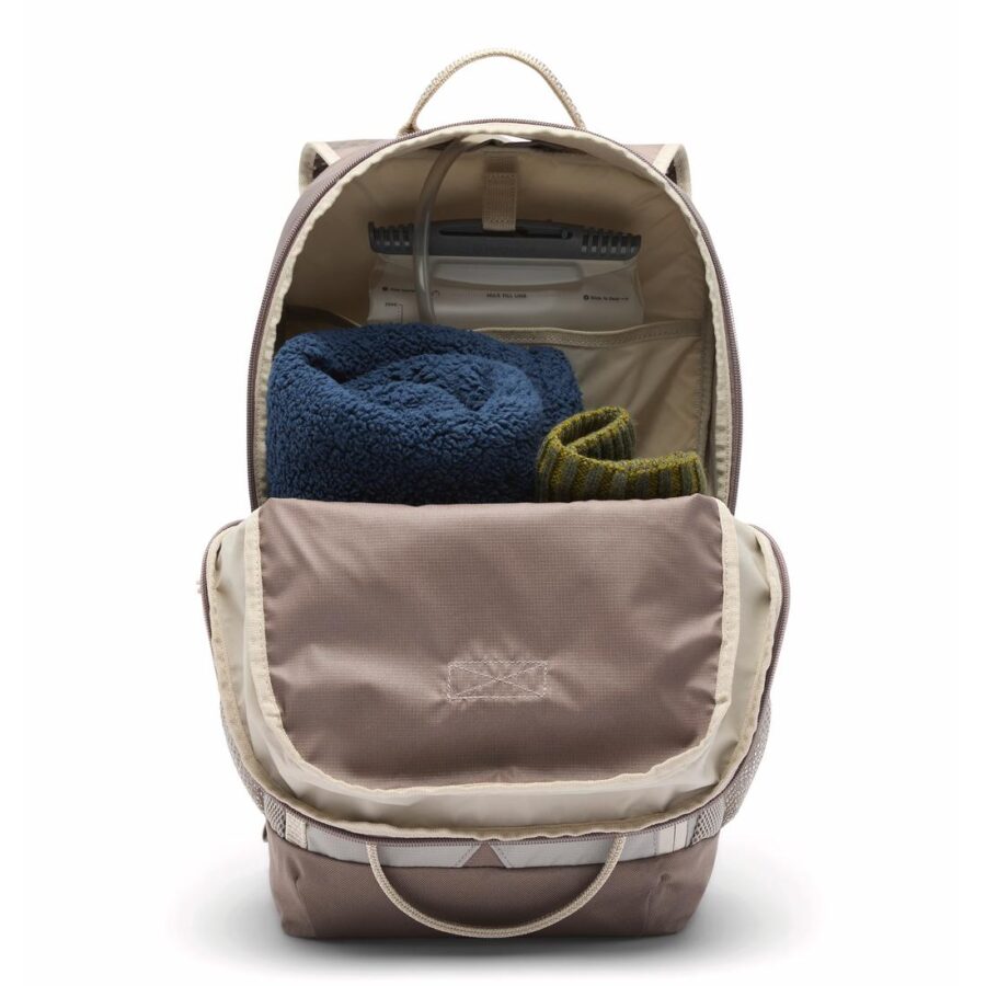 ECHO MOUNTAIN 25L BACKPACK