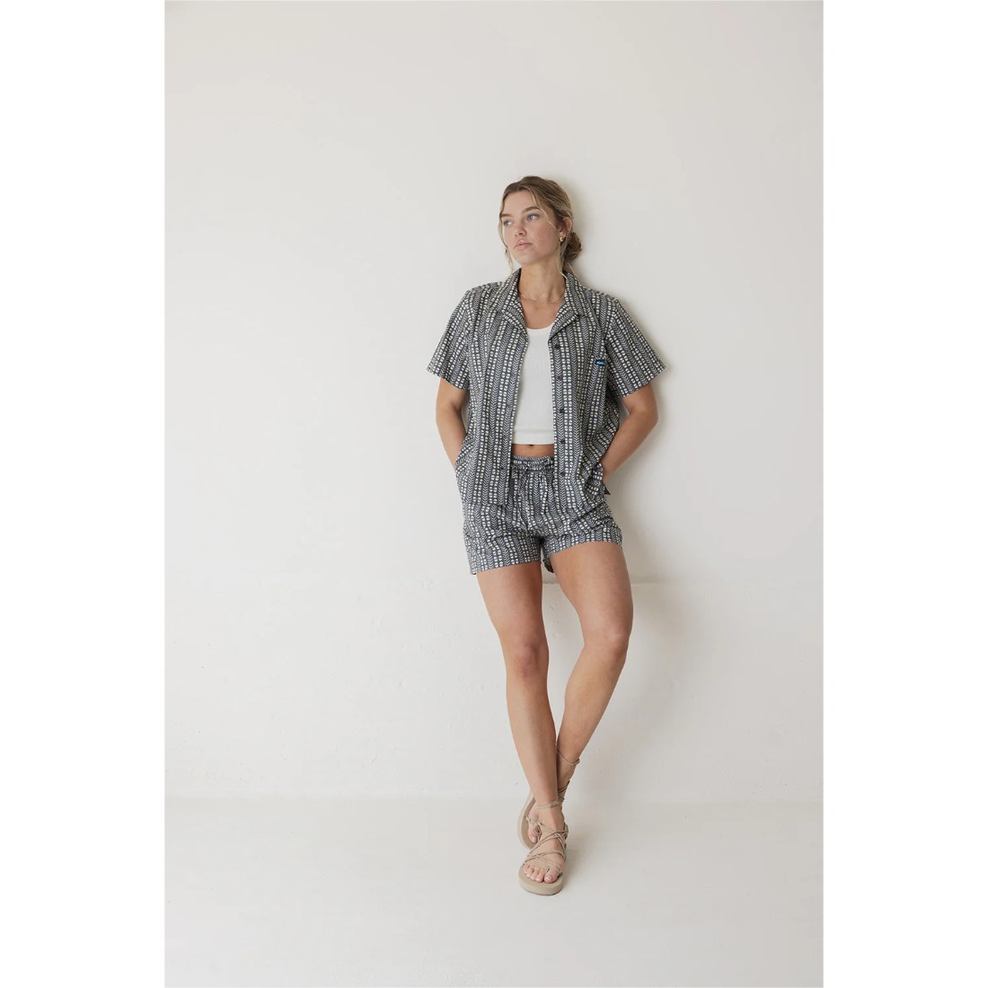 מכנסיים קצרים לנשים Nosara