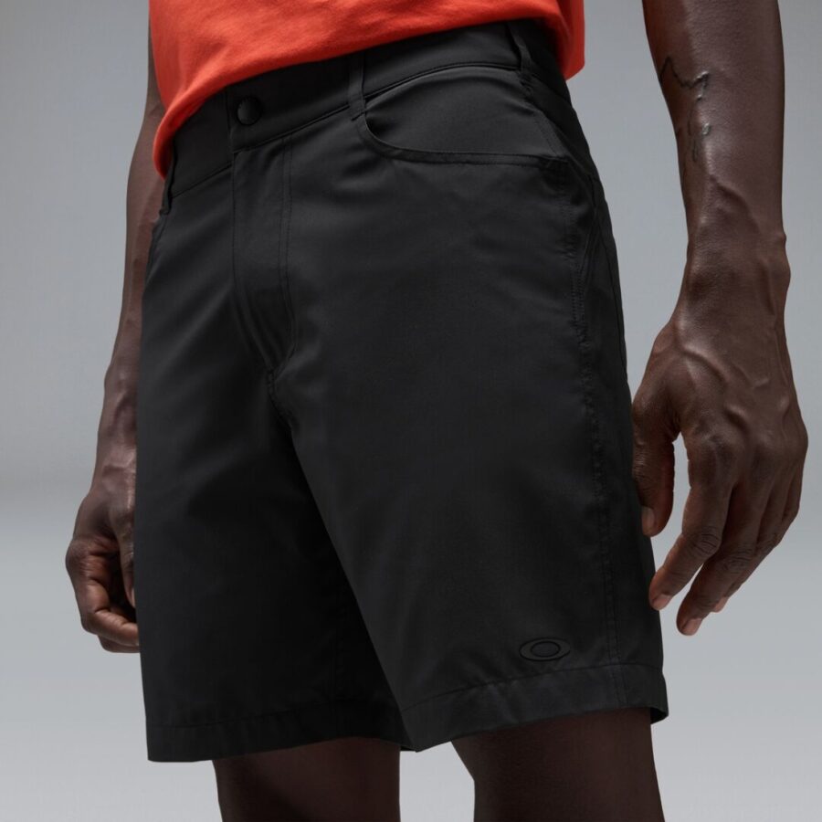 BASELINE HYBRID 18 SHORT